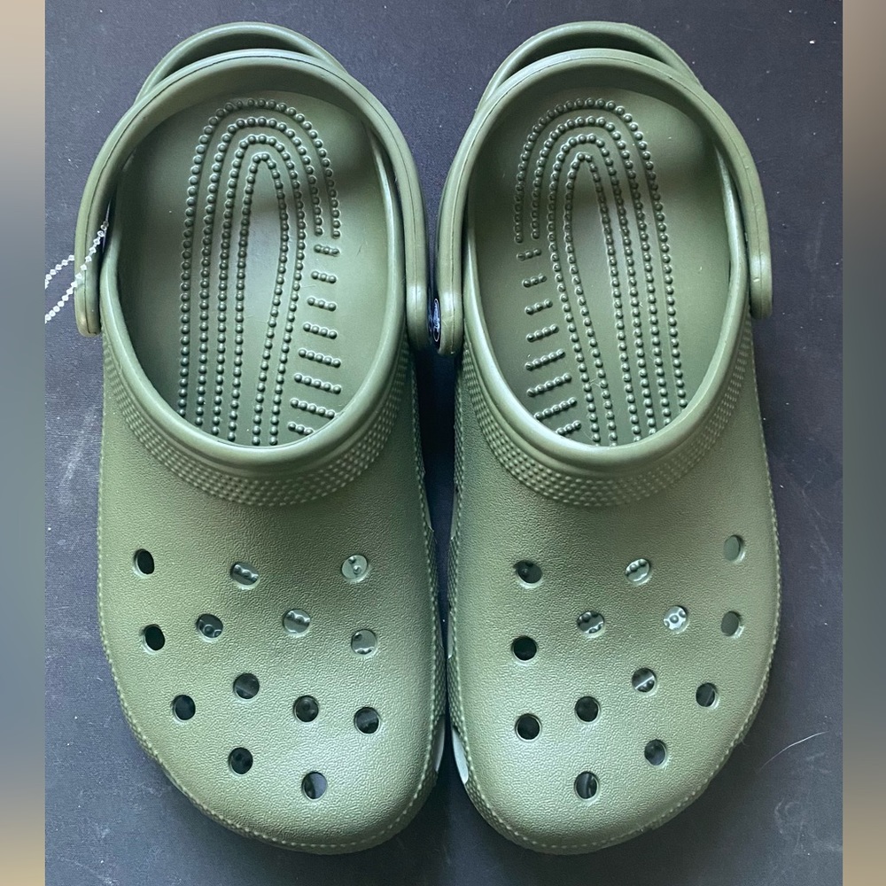 Crocs clogs